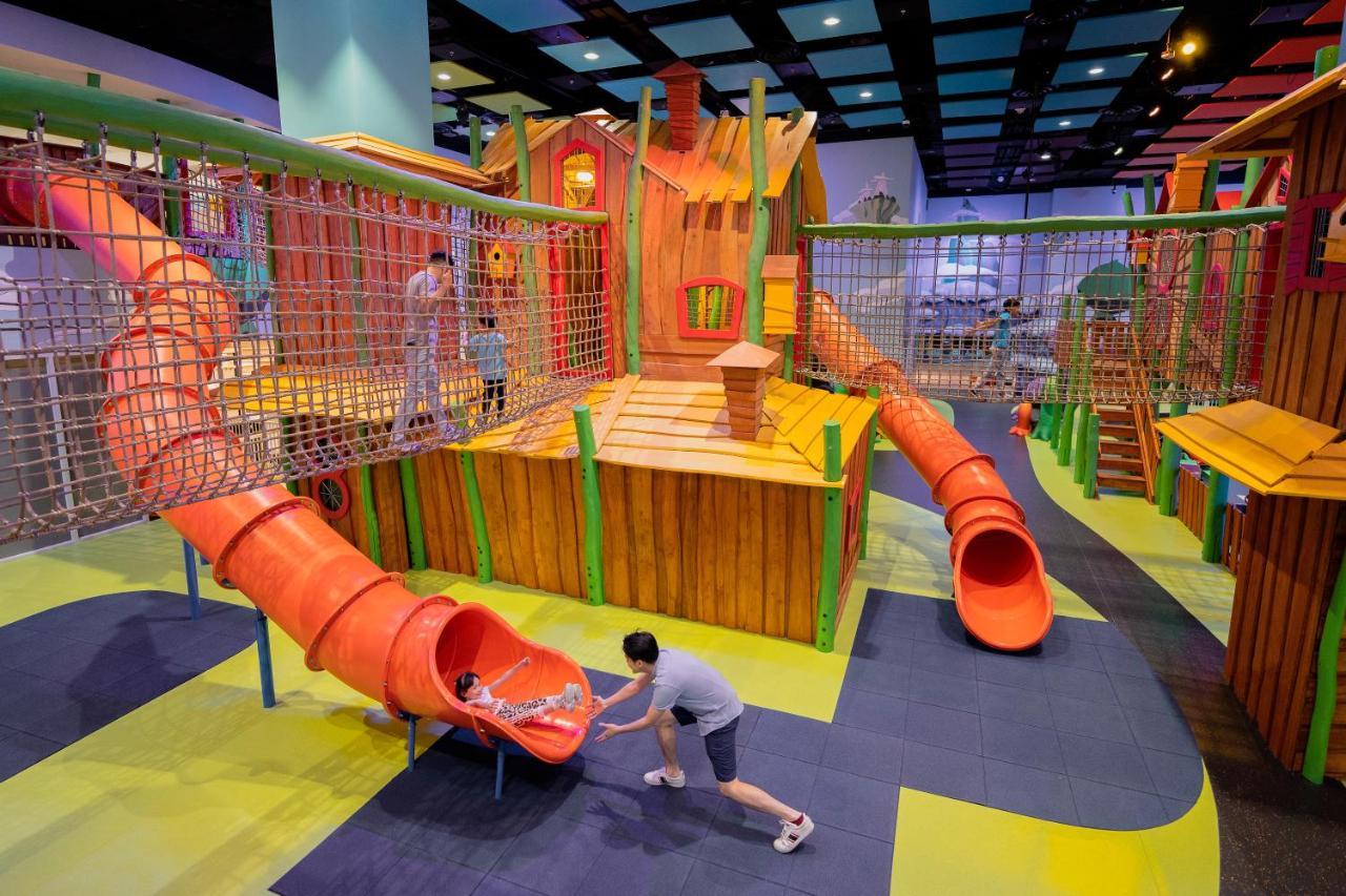 Studio City Hotel Macao Eksteriør bilde The Kidz Club