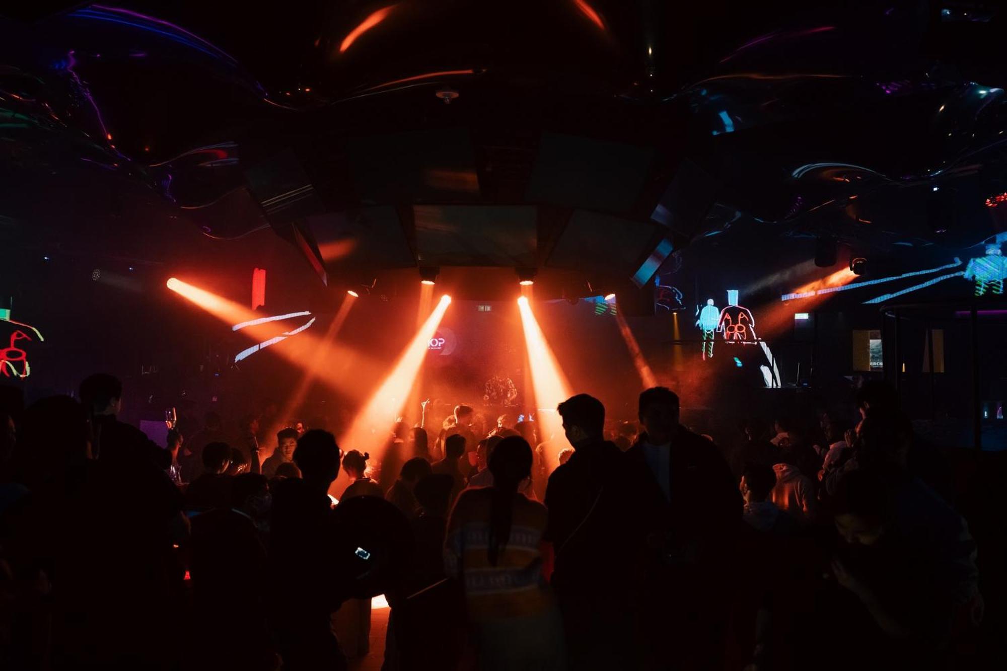 Studio City Hotel Macao Eksteriør bilde The nightclub in 2012